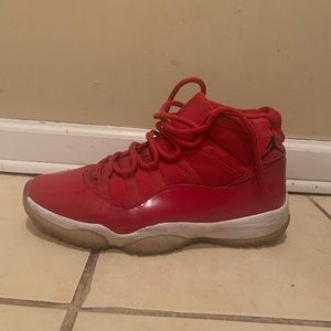 Jordan 11 men’s size 11
